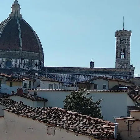 A Refuge With A Terrace Overlooking The Duomo-3